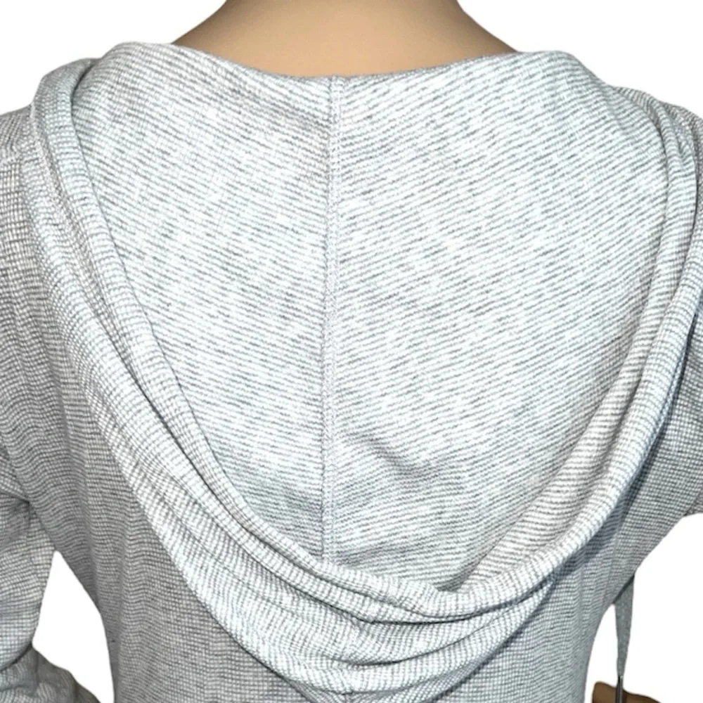 CALVIN KLEIN | PERFORMANCE WAFFLE PULLOVER HOODIE - Picture 3 of 10